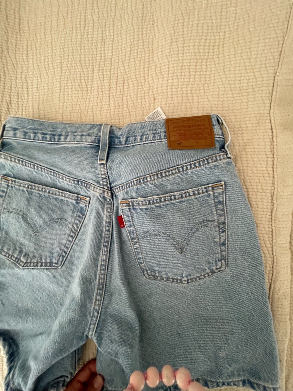Levis denim shorts - Picture 3 of 3